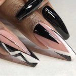 Pretty Black and White Design Nails