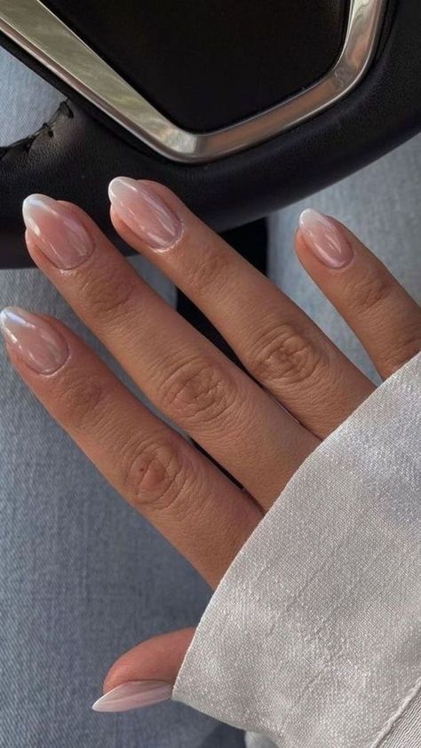 25 Classy Girl Short French Nails