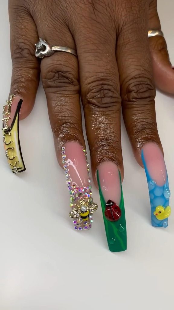 Curvies for the Spring! 🌸🐥 #springnails  #springnailart #nailart #nails