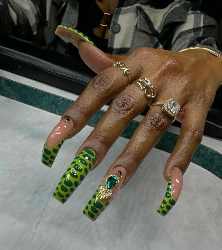 @5UPERSTARR FOLLOW FOR MORE PINS LIKE THIS⭐️