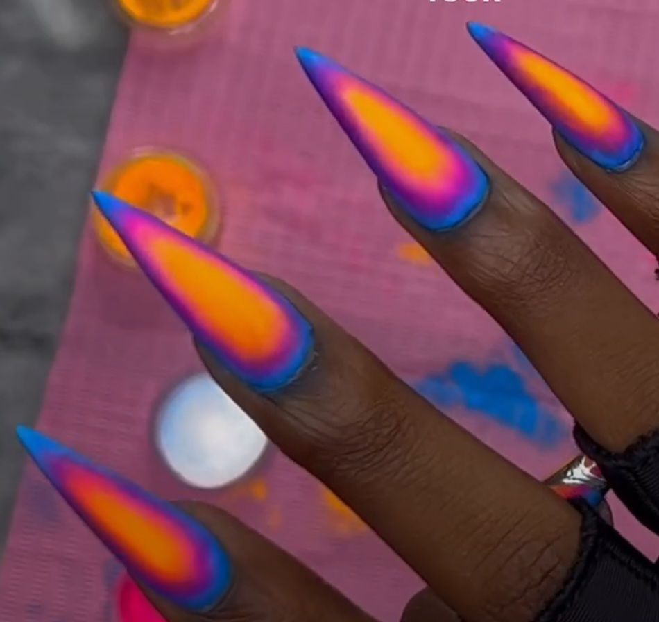 thermal nails