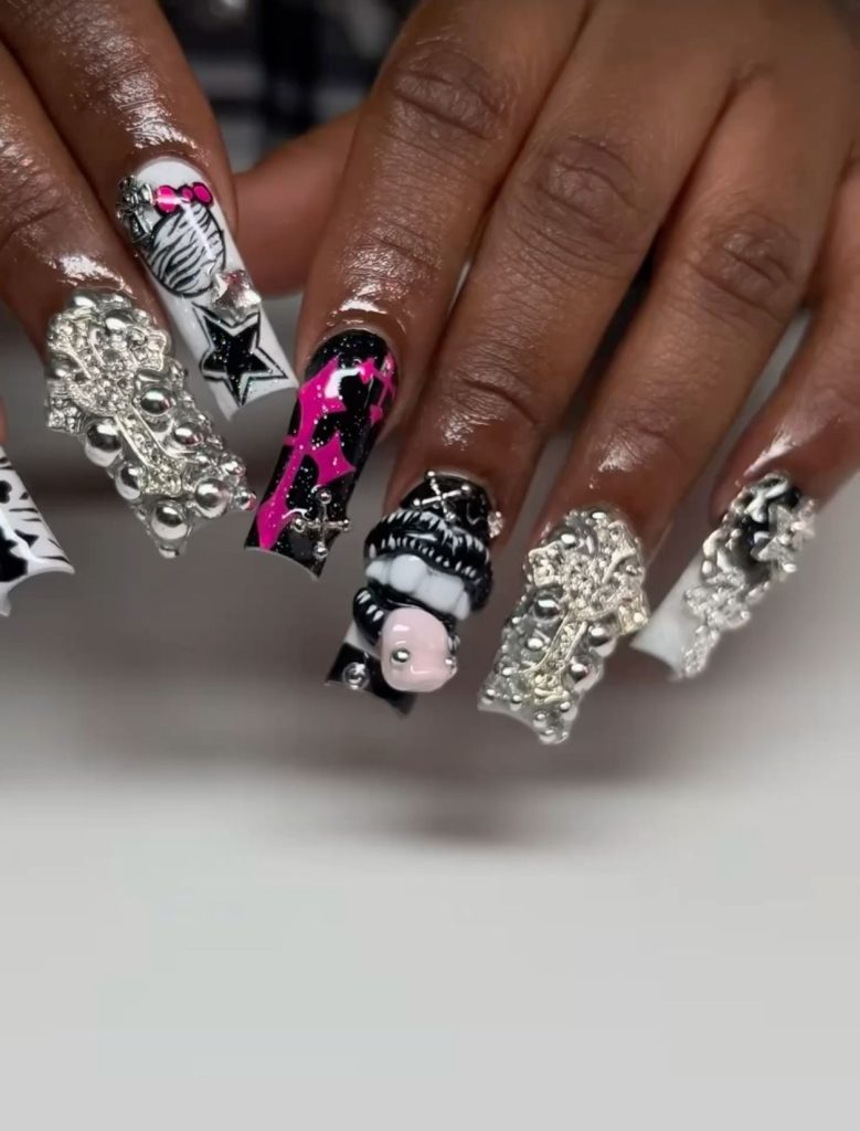 Chrome Nail Set 🩶🖤 | Charms Linked Below
